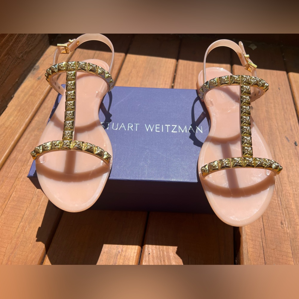 Stuart Weitzman Rubber T-Strap Sandals size 10 Studded Accents box & dustcover